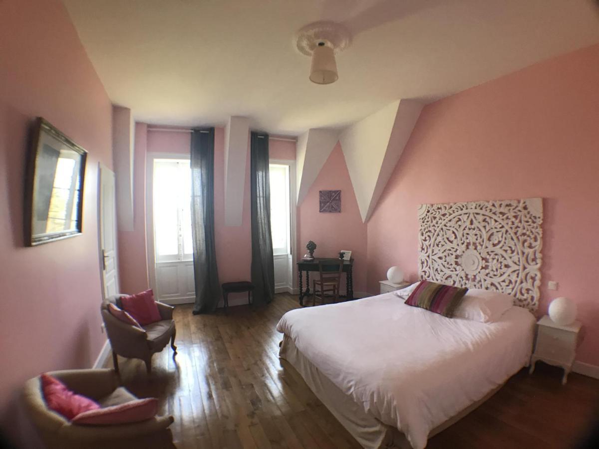 לאנז'ה Chateau Des Essards Avec Piscine Et Jacuzzi חדר תמונה