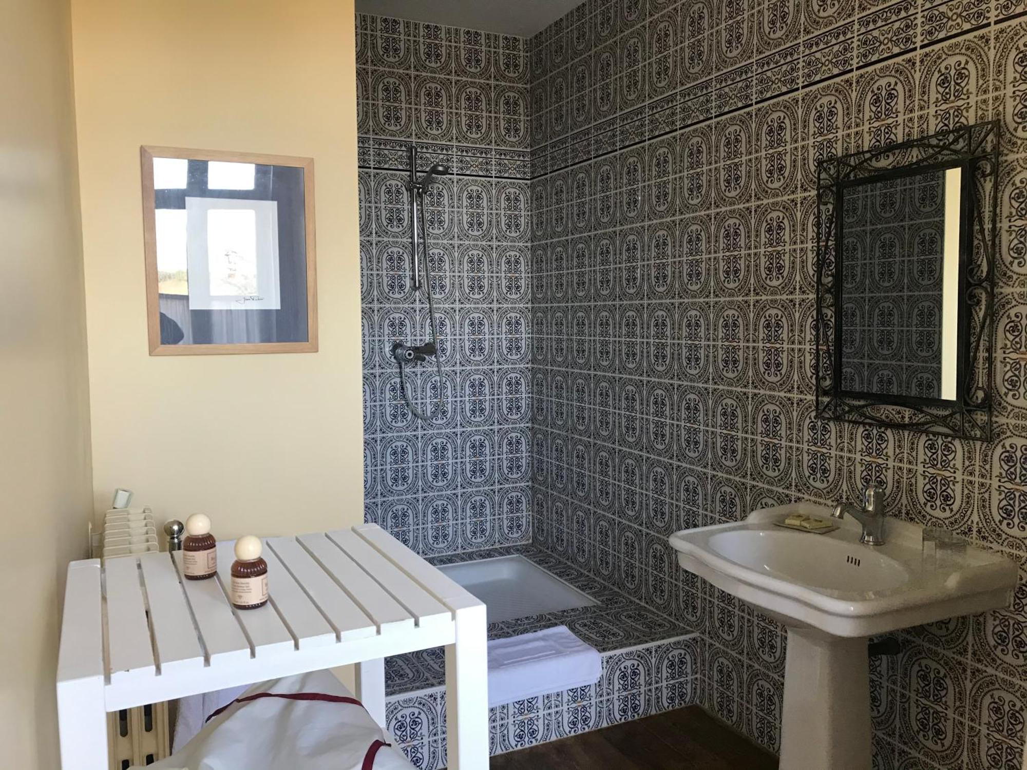 לאנז'ה Chateau Des Essards Avec Piscine Et Jacuzzi חדר תמונה
